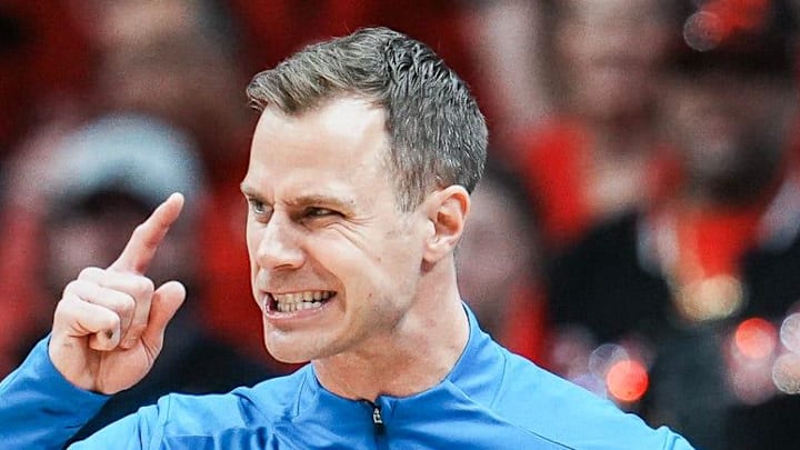Duke Blue Devils head coach Jon Scheyer yells in the first half as his team fell behind by 10 points in the first half. The Duke Blue Devils rallied from being down nine points at the half to beat Louisville 84-73 Tuesday night at KFC Yum Center January 6, 2026.