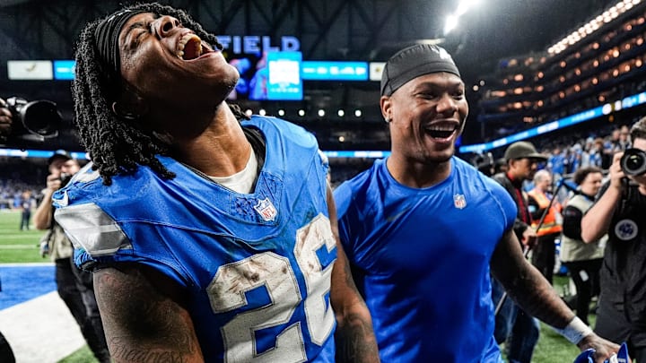 Detroit Lions running back Jahmyr Gibbs (26) and running back David Montgomery (5).