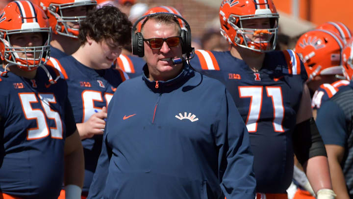 Sep 14, 2024; Champaign, Illinois, USA; Illinois Fighting Illini head coach Bret Bielema on the sidelines during the second half against the Central Michigan Chippewas at Memorial Stadium. Mandatory Credit: Ron Johnson-Imagn Images