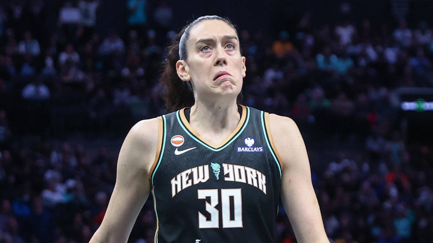 Breanna Stewart Says What Everyone’s Thinking About Azzi Fudd After Wings-Liberty