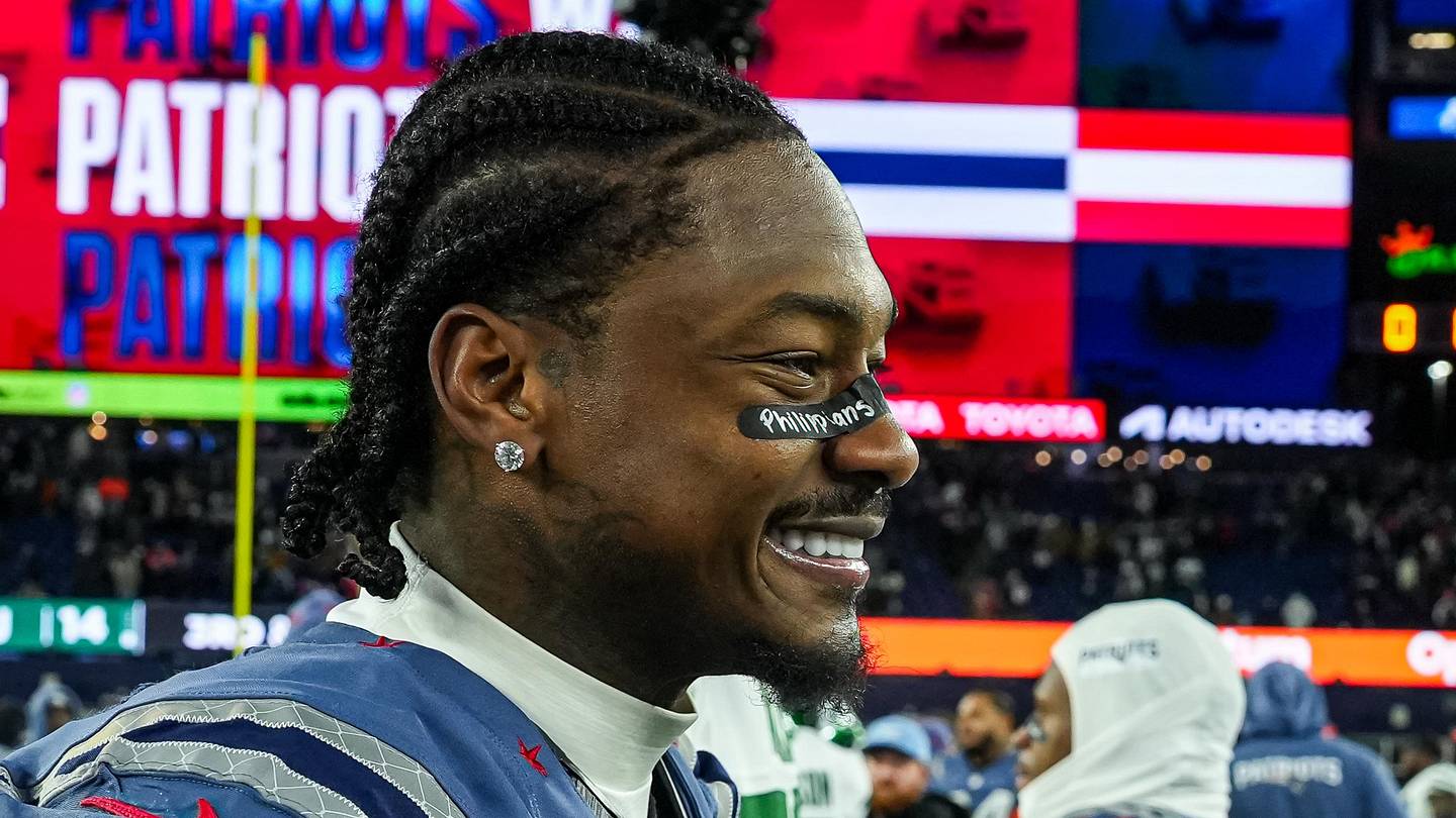 Commanders may regret waiting on Stefon Diggs after insider sounds urgent warning