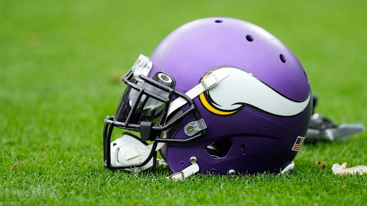 Minnesota Vikings helmet