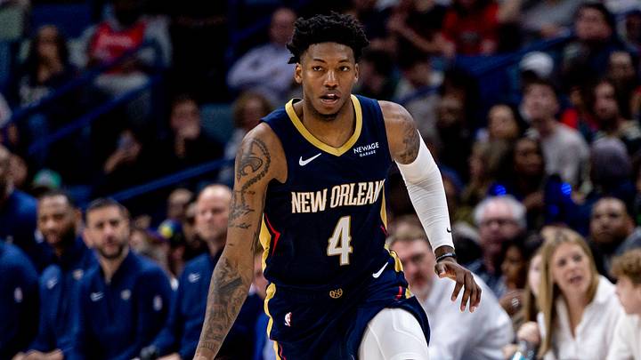 Mar 24, 2025; New Orleans, Louisiana, USA; New Orleans Pelicans guard Elfrid Payton (4) brings the ball up court against the Philadelphia 76ers during the second half at Smoothie King Center. Mandatory Credit: Stephen Lew-Imagn Images Mar 24, 2025; New Orleans, Louisiana, USA; New Orleans Pelicans guard Elfrid Payton (4) brings the ball up court against the Philadelphia 76ers during the second half at Smoothie King Center. Mandatory Credit: Stephen Lew-Imagn Images
