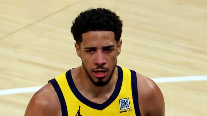 Jun 11, 2025; Indianapolis, Indiana, USA; Indiana Pacers guard Tyrese Haliburton (0) celebrate after a play during the third quarter against the Oklahoma City Thunder in game three of the 2025 NBA Finals at Gainbridge Fieldhouse. Mandatory Credit: Trevor Ruszkowski-Imagn Images Jun 11, 2025; Indianapolis, Indiana, USA; Indiana Pacers guard Tyrese Haliburton (0) celebrate after a play during the third quarter against the Oklahoma City Thunder in game three of the 2025 NBA Finals at Gainbridge Fieldhouse. Mandatory Credit: Trevor Ruszkowski-Imagn Images