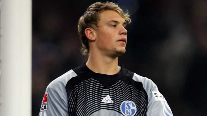 Neuer foi formado no Schalke 04