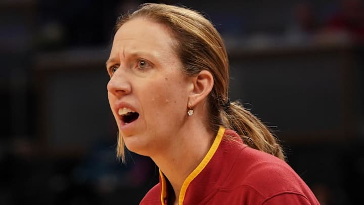 Mar 8, 2025; Indianapolis, IN, USA; Southern California Trojans head coach Lindsay Gottlieb reacts to a foul called against her player while playing the women’s Michigan Wolverines for the Big Ten Conference Tournament semifinals at Gainbridge Fieldhouse. Mandatory Credit: Stephanie Amador Blondet-Imagn Images