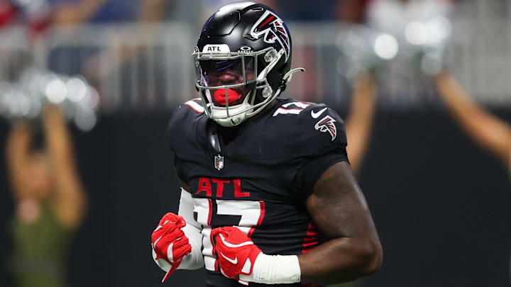 Atlanta Falcons outside linebacker Arnold Ebiketie is entering a contract year.
