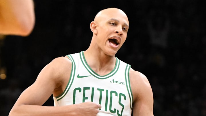 Los Angeles Lakers v Boston Celtics