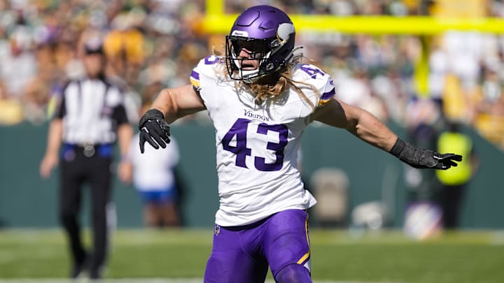 Sep 29, 2024; Green Bay, Wisconsin, USA; Minnesota Vikings outside linebacker Andrew Van Ginkel (43) during the game against the Green Bay Packers at Lambeau Field. Sep 29, 2024; Green Bay, Wisconsin, USA; Minnesota Vikings outside linebacker Andrew Van Ginkel (43) during the game against the Green Bay Packers at Lambeau Field.