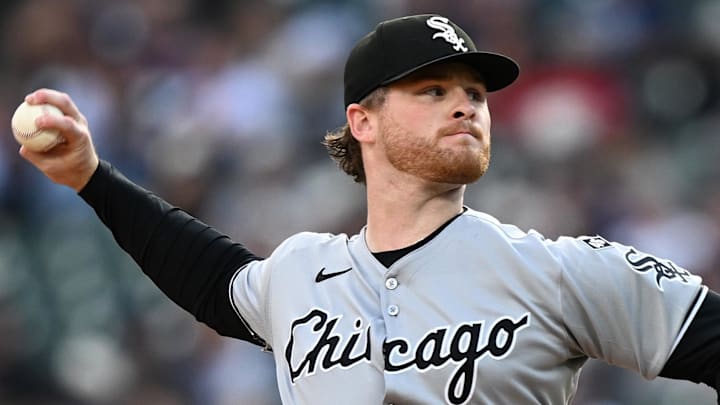 Chicago White Sox starting pitcher Shane Smith (64) throws against the Detroit Tigers at Comerica Park. 