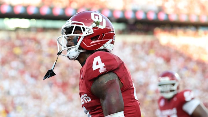 Oklahoma Sooners wide receiver Deion Burks leads all wide receivers on the team with 17 receptions for 225 yards.