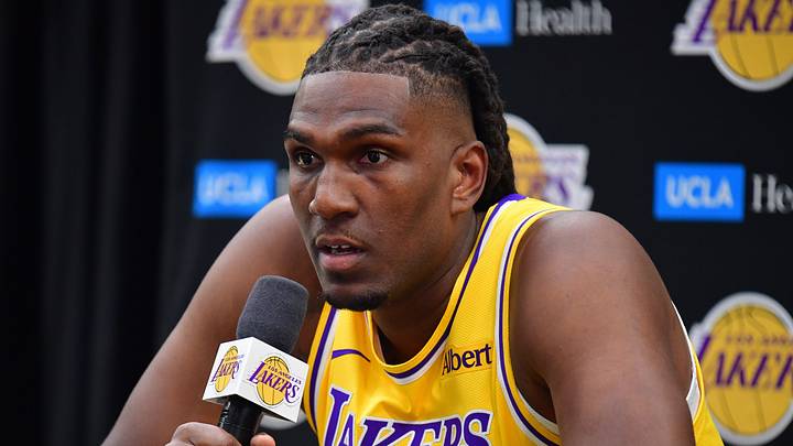 Sep 28, 2026; El Segundo, CA, USA; Los Angeles Lakers player Kevon Looney (55) during media day at UCLA Health Training Center. Mandatory Credit: Gary A. Vasquez-Imagn Images Sep 28, 2026; El Segundo, CA, USA; Los Angeles Lakers player Kevon Looney (55) during media day at UCLA Health Training Center. Mandatory Credit: Gary A. Vasquez-Imagn Images