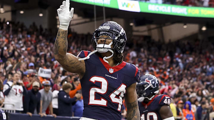 Dec 3, 2023; Houston, Texas, USA; Houston Texans cornerback Derek Stingley Jr. (24) reacts after a play during the fourth quarter against the Denver Broncos at NRG Stadium. Mandatory Credit: Troy Taormina-Imagn Images Dec 3, 2023; Houston, Texas, USA; Houston Texans cornerback Derek Stingley Jr. (24) reacts after a play during the fourth quarter against the Denver Broncos at NRG Stadium. Mandatory Credit: Troy Taormina-Imagn Images