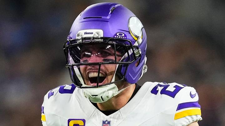 Minnesota Vikings safety Harrison Smith Minnesota Vikings safety Harrison Smith