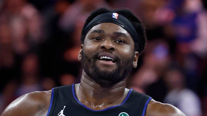 Nov 14, 2025; Detroit, Michigan, USA; Detroit Pistons forward Isaiah Stewart (28) celebrate after defeating the Philadelphia 76ers at Little Caesars Arena. Mandatory Credit: Rick Osentoski-Imagn Images Nov 14, 2025; Detroit, Michigan, USA; Detroit Pistons forward Isaiah Stewart (28) celebrate after defeating the Philadelphia 76ers at Little Caesars Arena. Mandatory Credit: Rick Osentoski-Imagn Images