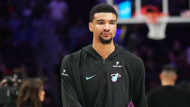 Miami Heat center Kel'el Ware (7) warms-up  (Mandatory Credit: Jim Rassol-Imagn Images)