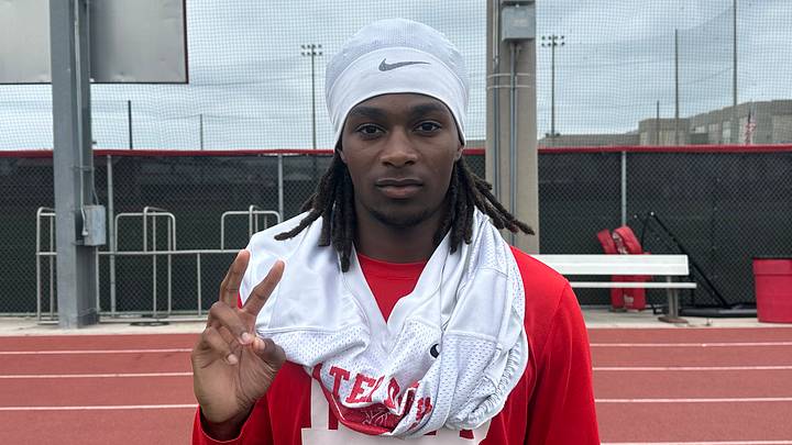 Mater Dei (Calif.) 2027 cornerback and USC Trojans commit Danny Lang Mater Dei (Calif.) 2027 cornerback and USC Trojans commit Danny Lang