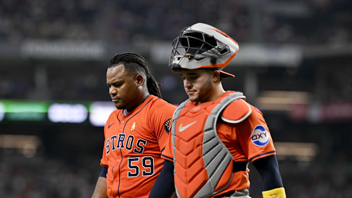 Sep 7, 2025; Arlington, Texas, USA; Houston Astros starting pitcher Framber Valdez (59) and catcher Yainer Diaz (21) come off the field during the game against the Texas Rangers at Globe Life Field. Mandatory Credit: Jerome Miron-Imagn Images Sep 7, 2025; Arlington, Texas, USA; Houston Astros starting pitcher Framber Valdez (59) and catcher Yainer Diaz (21) come off the field during the game against the Texas Rangers at Globe Life Field. Mandatory Credit: Jerome Miron-Imagn Images