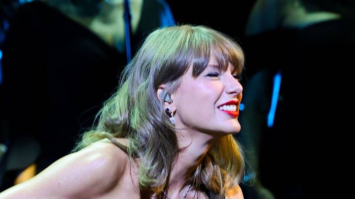 Taylor Swift at the Academy Museum 6th Annual Gala in Partnership with Rolex Taylor Swift at the Academy Museum 6th Annual Gala in Partnership with Rolex