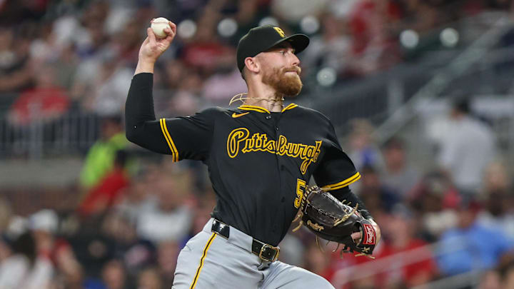 Sep 26, 2025; Cumberland, Georgia, USA; Pittsburgh Pirates pitcher Mike Burrows (53) pitches against the Atlanta Braves during the sixth inning at Truist Park. Mandatory Credit: Jordan Godfree-Imagn Images Sep 26, 2025; Cumberland, Georgia, USA; Pittsburgh Pirates pitcher Mike Burrows (53) pitches against the Atlanta Braves during the sixth inning at Truist Park. Mandatory Credit: Jordan Godfree-Imagn Images