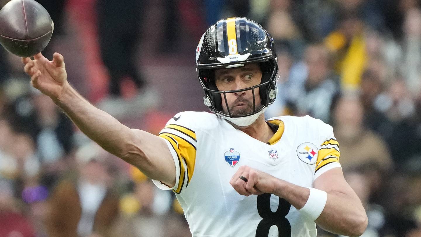 Steelers' Aaron Rodgers Sets New Record in Win Over Saints