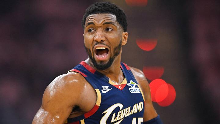 May 23, 2026; Cleveland, Ohio, USA; Cleveland Cavaliers guard Donovan Mitchell (45) reacts in the third quarter against the New York Knicks during game three of the eastern conference finals for the 2026 NBA playoffs at Rocket Arena. Mandatory Credit: David Richard-Imagn Images May 23, 2026; Cleveland, Ohio, USA; Cleveland Cavaliers guard Donovan Mitchell (45) reacts in the third quarter against the New York Knicks during game three of the eastern conference finals for the 2026 NBA playoffs at Rocket Arena. Mandatory Credit: David Richard-Imagn Images