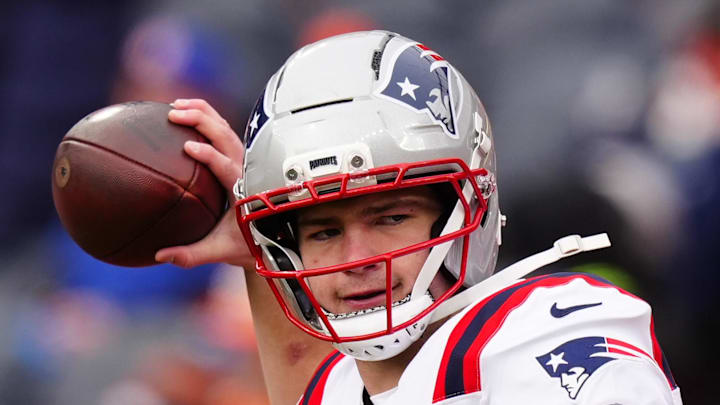 New England Patriots quarterback Drake Maye practices