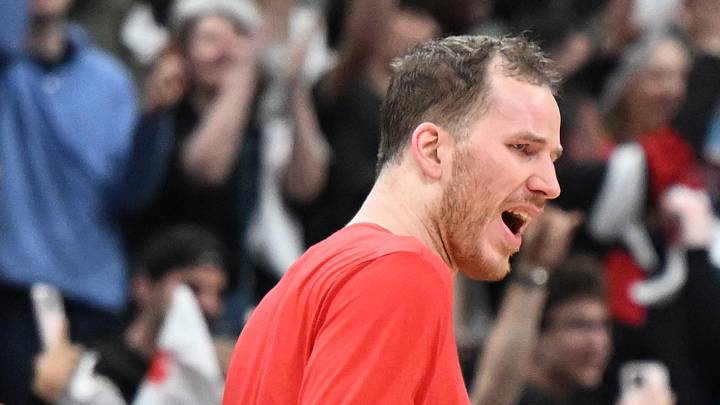Jakob Poeltl, Toronto Raptors Jakob Poeltl, Toronto Raptors