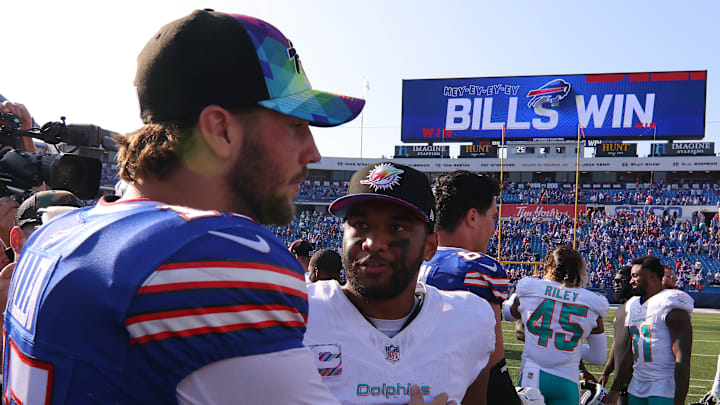 Miami Dolphins v Buffalo Bills