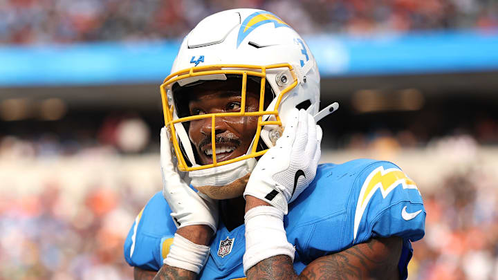 Denver Broncos v Los Angeles Chargers - NFL 2025