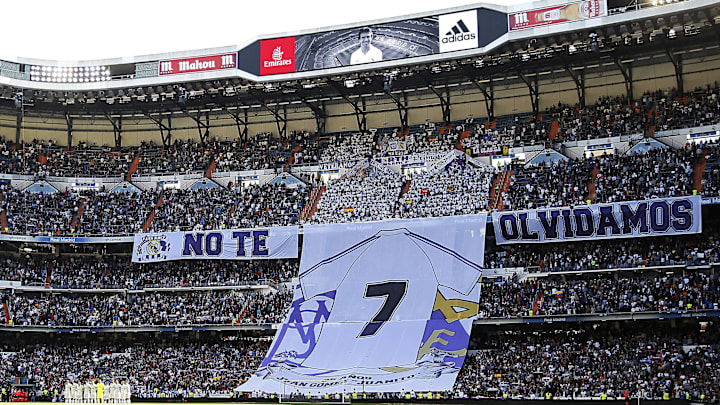 Real Madrid pay tribute to Juanito in the seventh minute of every home match. Real Madrid pay tribute to Juanito in the seventh minute of every home match.