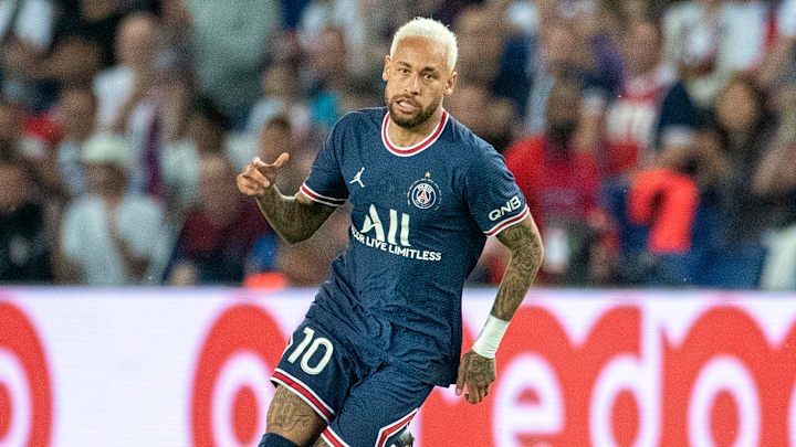 Neymar en a encore sous le pied