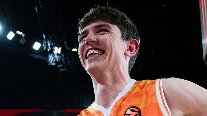 Sergio De Larrea front of Valencia celebrates winning the EuroLeague basketball match between Valencia and Olympiacos Piraeus