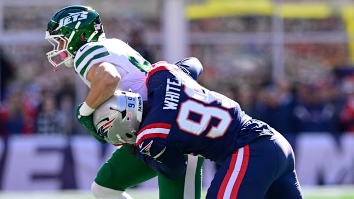 New York Jets v New England Patriots