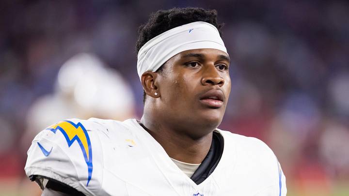 Los Angeles Chargers linebacker Junior Colson