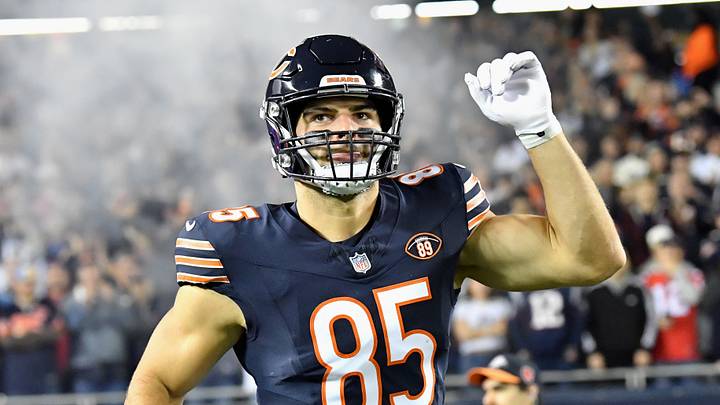 Oct 22, 2026; Chicago, Illinois, USA;  Chicago Bears tight end Cole Kmet (85) takes the field prior to the game against the New England Patriots at Soldier Field.  Mandatory Credit: Patrick Gorski-Imagn Images