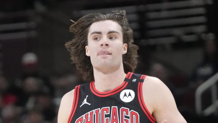 Apr 9, 2025; Chicago, Illinois, USA; Chicago Bulls guard Josh Giddey (3) gestures after making a three point basket against the Miami Heat during the second half at United Center. Mandatory Credit: David Banks-Imagn Images Apr 9, 2025; Chicago, Illinois, USA; Chicago Bulls guard Josh Giddey (3) gestures after making a three point basket against the Miami Heat during the second half at United Center. Mandatory Credit: David Banks-Imagn Images