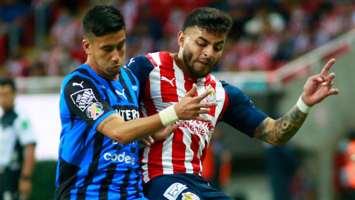 El argentino Maxi Meza y Alexis Vega están entre los diez delanteros más caros de la Liga MX.