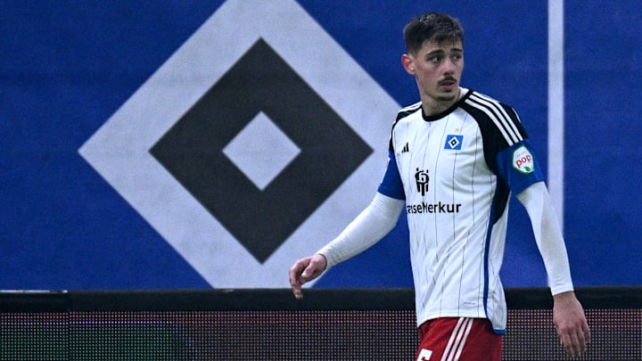 Dennis Hadzikadunic ist unter Baumgart bislang gesetzt