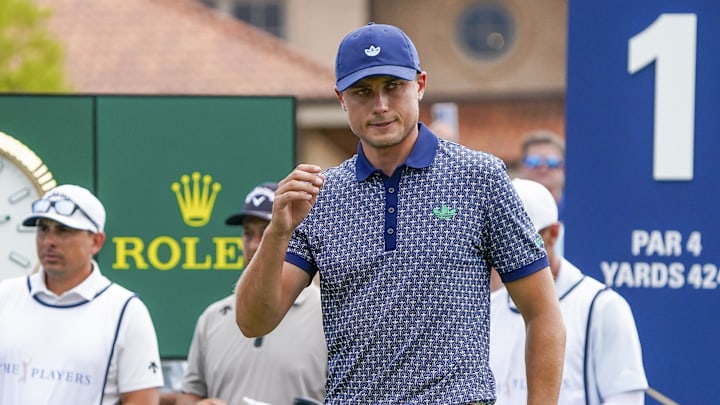 Ludvig Aberg remains in the lead at the Players Championship. 