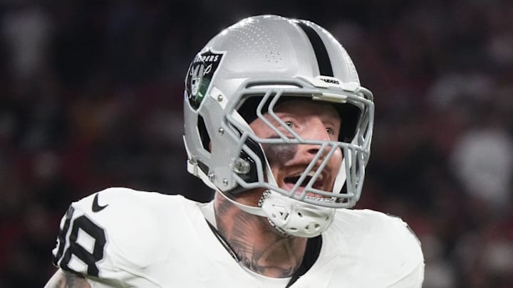 Las Vegas Raiders defensive end Maxx Crosby (98) celebrates his tackle in the backfield against the Arizona Cardinals at State Farm Stadium in Glendale, on Aug. 23, 2025.
