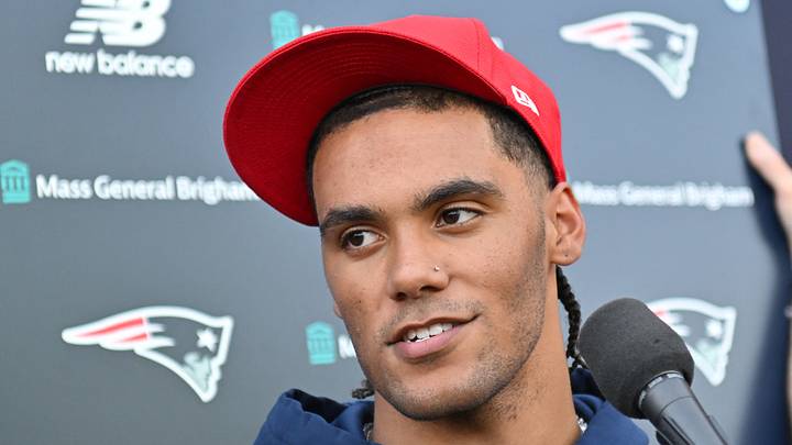 New England Patriots cornerback Christian Gonzalez (0).