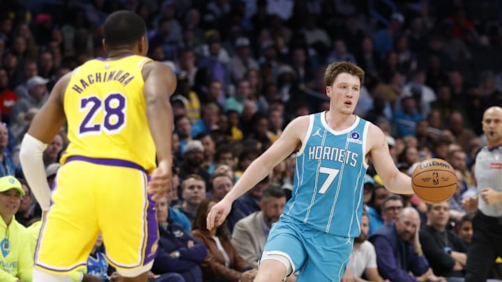 Nov 10, 2025; Charlotte, North Carolina, USA; Charlotte Hornets guard/forward Kon Knueppel (7) dribbles the ball during the second half against the Los Angeles Lakers at Spectrum Center. Mandatory Credit: Brian Westerholt-Imagn Images Nov 10, 2025; Charlotte, North Carolina, USA; Charlotte Hornets guard/forward Kon Knueppel (7) dribbles the ball during the second half against the Los Angeles Lakers at Spectrum Center. Mandatory Credit: Brian Westerholt-Imagn Images