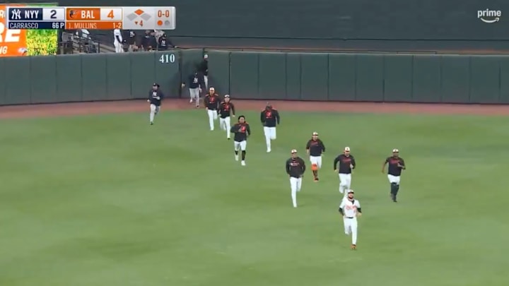Orioles and Yankees relievers run from the bullpen as benches clear in Baltimore