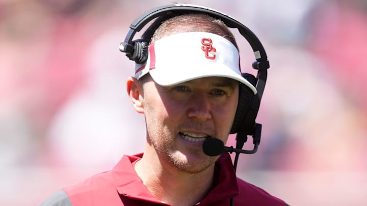 Apr 23, 2022; Los Angeles, CA, USA; Southern California Trojans coach Lincoln Riley during the spring game at the Los Angeles Memorial Coliseum. Mandatory Credit: Kirby Lee-Imagn Images Apr 23, 2022; Los Angeles, CA, USA; Southern California Trojans coach Lincoln Riley during the spring game at the Los Angeles Memorial Coliseum. Mandatory Credit: Kirby Lee-Imagn Images