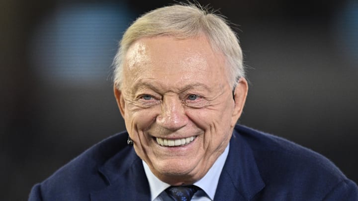 Dallas Cowboys owner Jerry Jones talks before the game against the Arizona Cardinals at AT&T Stadium.