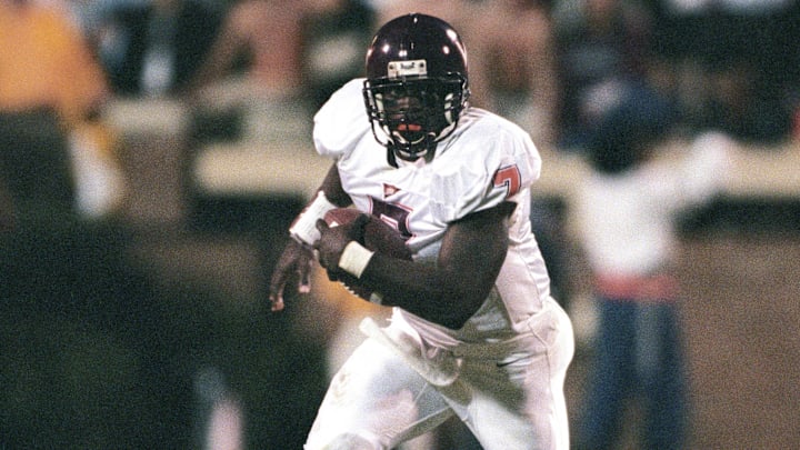 Michael Vick thinks he should have won the Heisman Trophy.