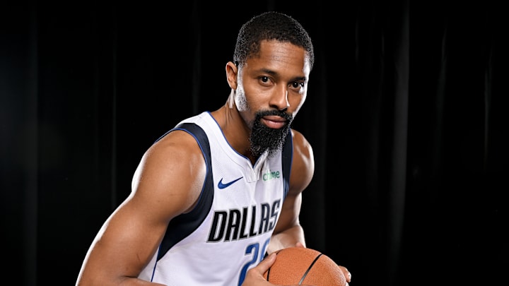Sep 30, 2024; Dallas, TX, USA; Dallas Mavericks guard Spencer Dinwiddie (26) poses for a photo during the 2024 Dallas Mavericks media day. Mandatory Credit: Jerome Miron-Imagn Images Sep 30, 2024; Dallas, TX, USA; Dallas Mavericks guard Spencer Dinwiddie (26) poses for a photo during the 2024 Dallas Mavericks media day. Mandatory Credit: Jerome Miron-Imagn Images