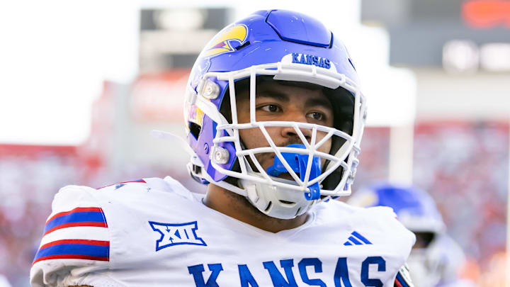 Kansas Jayhawks offensive lineman Enrique Cruz Jr.