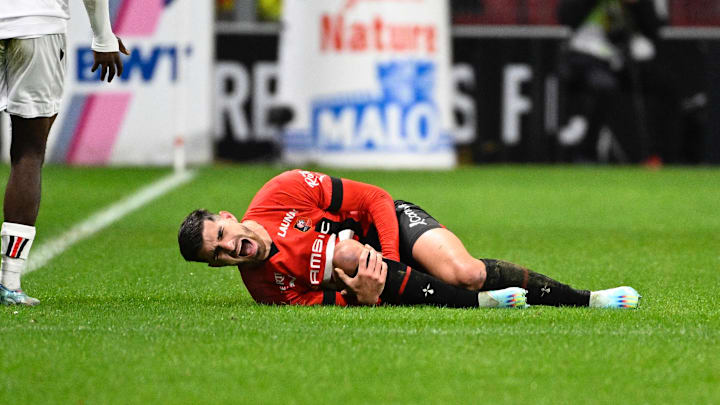 Martin Terrier s'est gravement blessé face à l'OGC Nice.